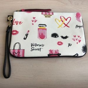 New Victoria’s Secret Wristlet